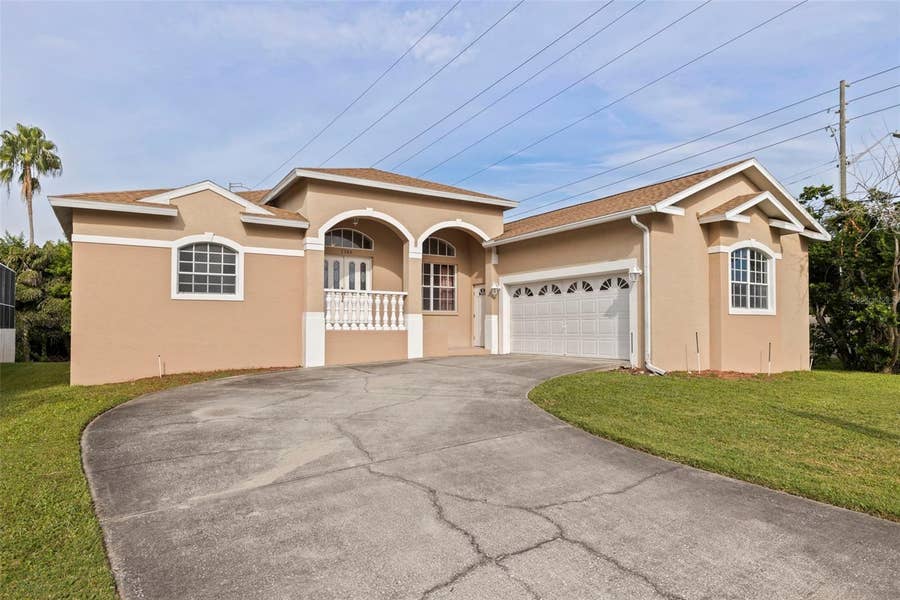 Property photo for 7380 PEBBLE BEACH LANE, Seminole, FL