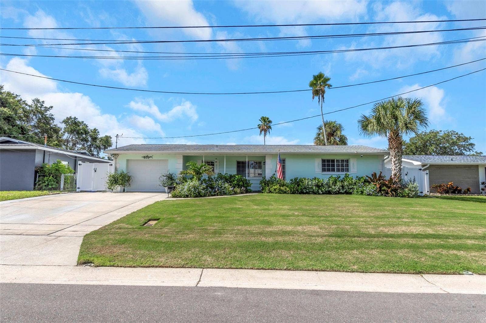 1071 SUEMAR ROAD, Dunedin, FL 34698 1071 SUEMAR ROAD, Dunedin, FL 34698