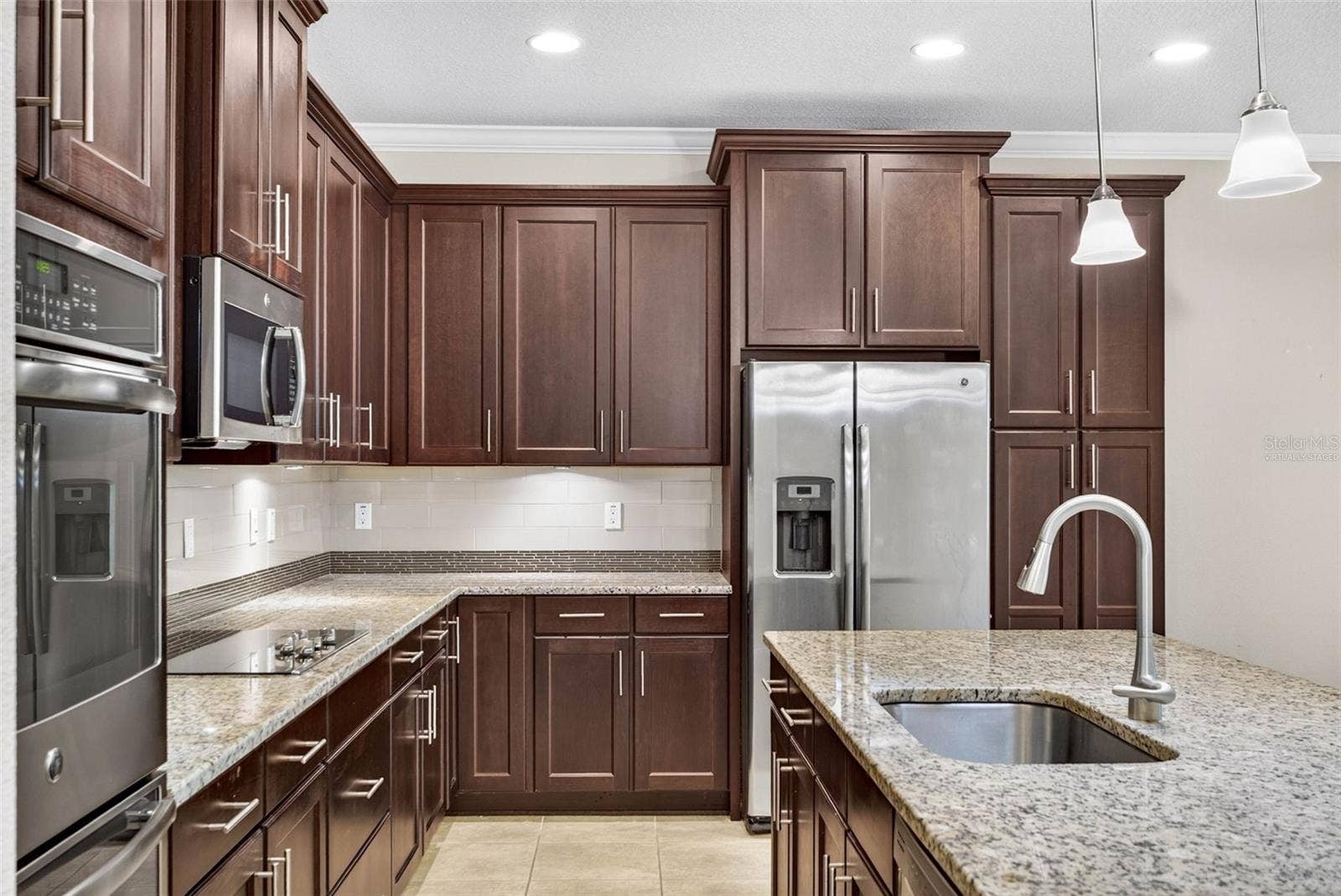 14619 ROCKY BROOK DRIVE, Tampa, FL 33625 virtually staged