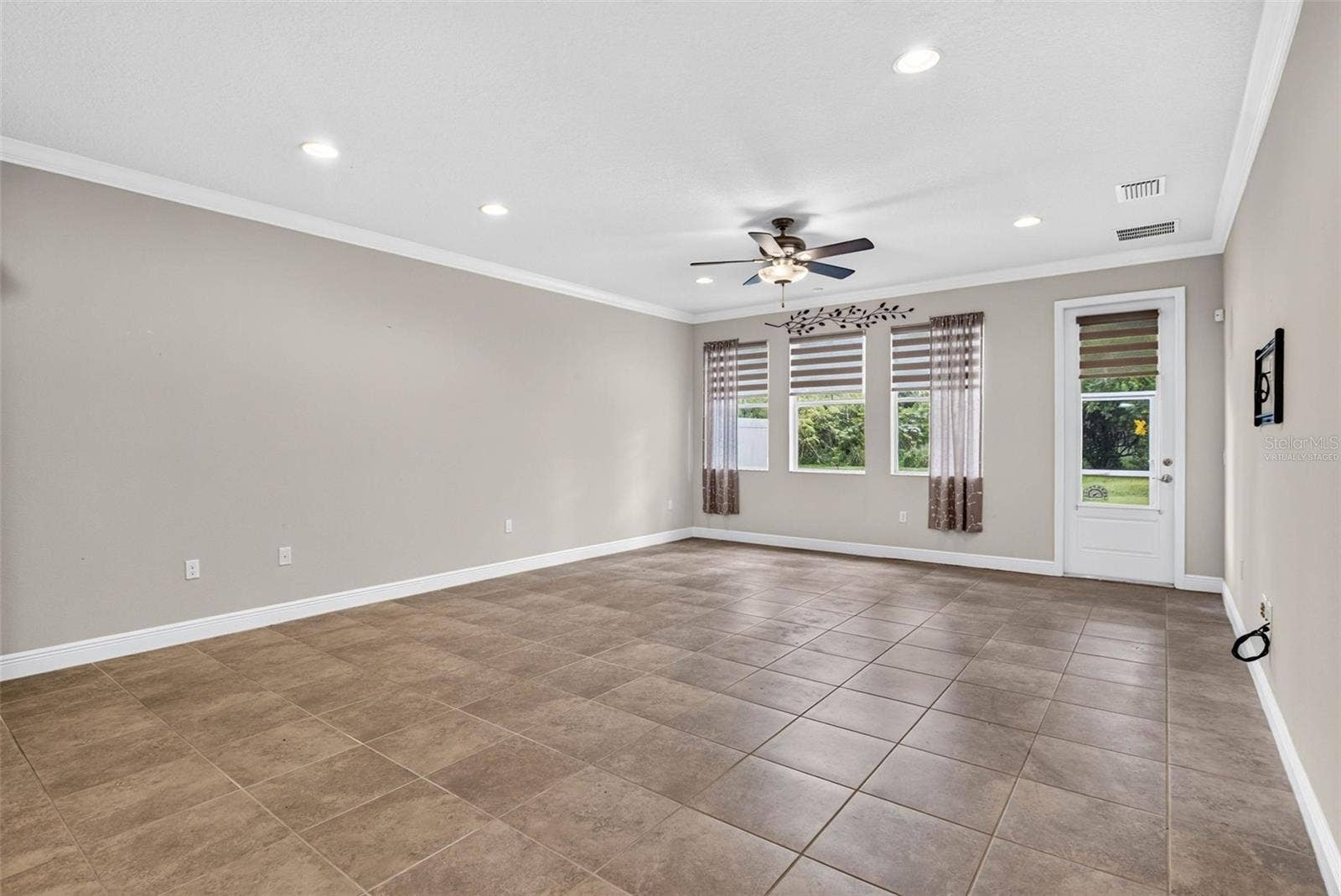 14619 ROCKY BROOK DRIVE, Tampa, FL 33625 virtually staged - living room