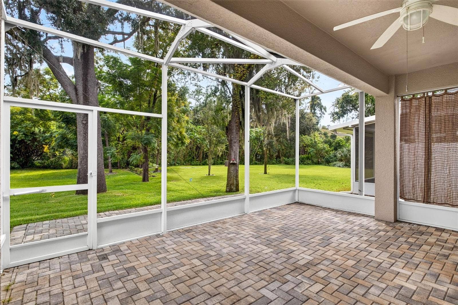 14619 ROCKY BROOK DRIVE, Tampa, FL 33625 virtually staged - outdoor back patio