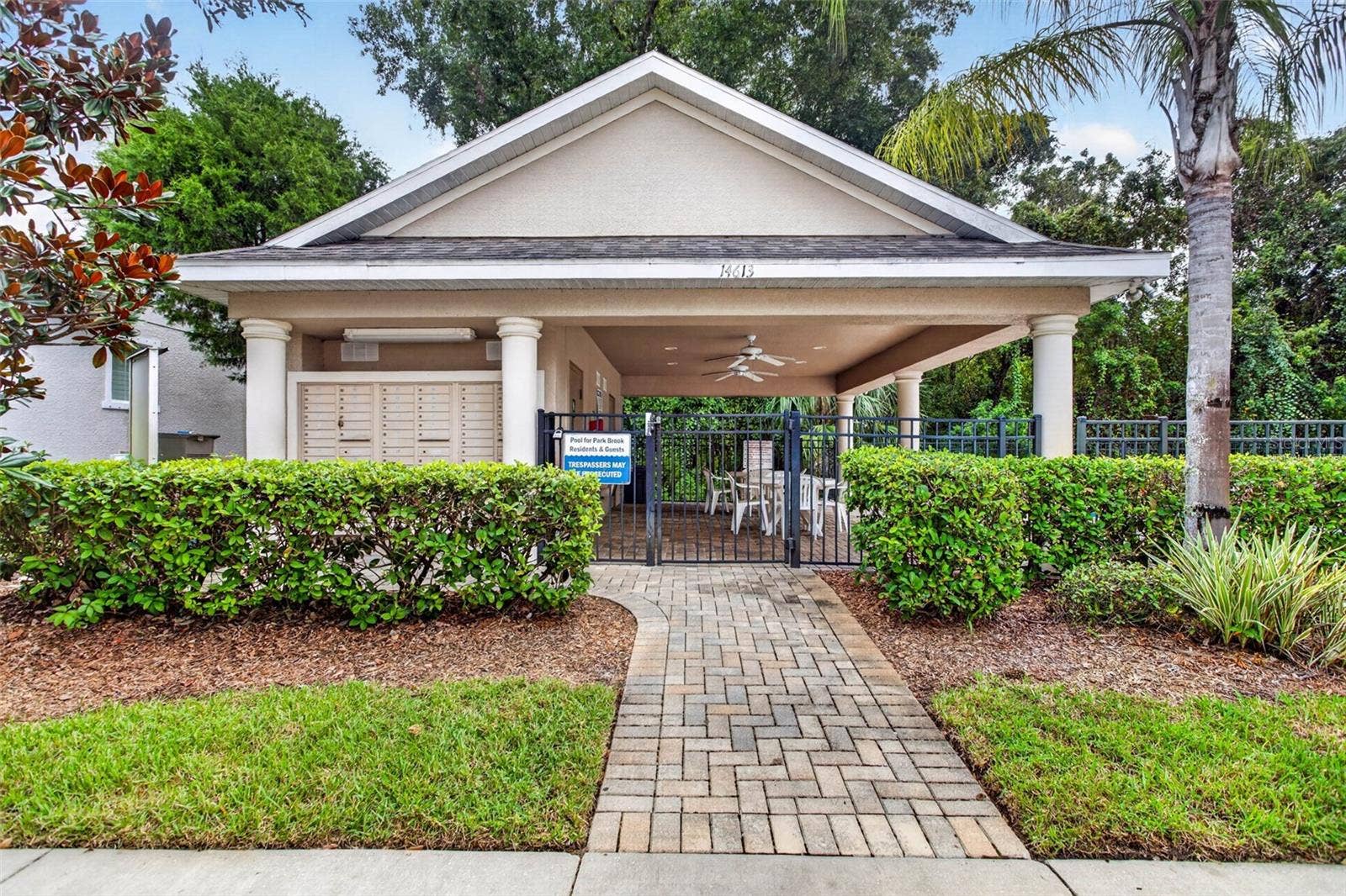 14619 ROCKY BROOK DRIVE, Tampa, FL 33625 virtually staged - pool area