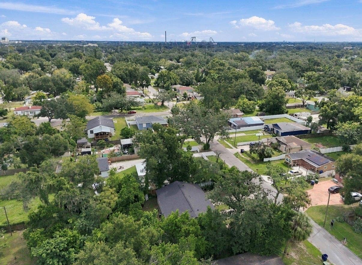 1504 E POINSETTIA AVENUE, Tampa, FL 33612