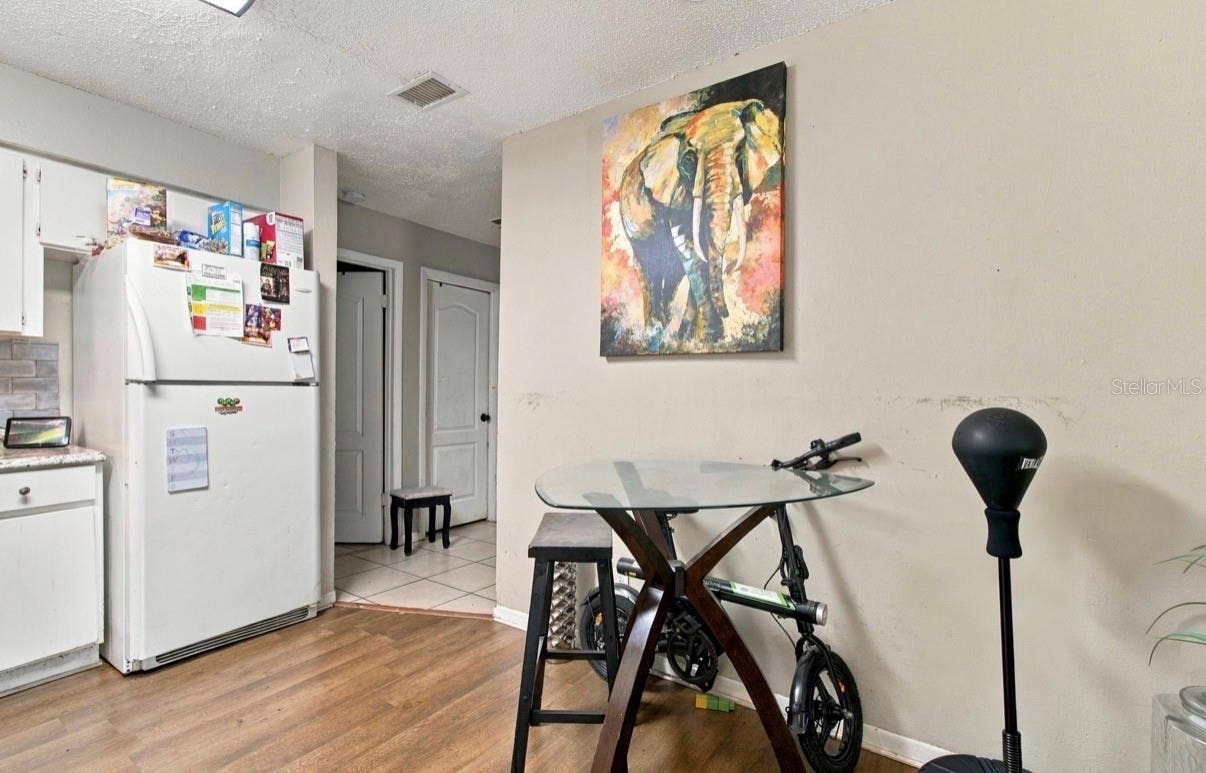 1504 E POINSETTIA AVENUE, Tampa, FL 33612