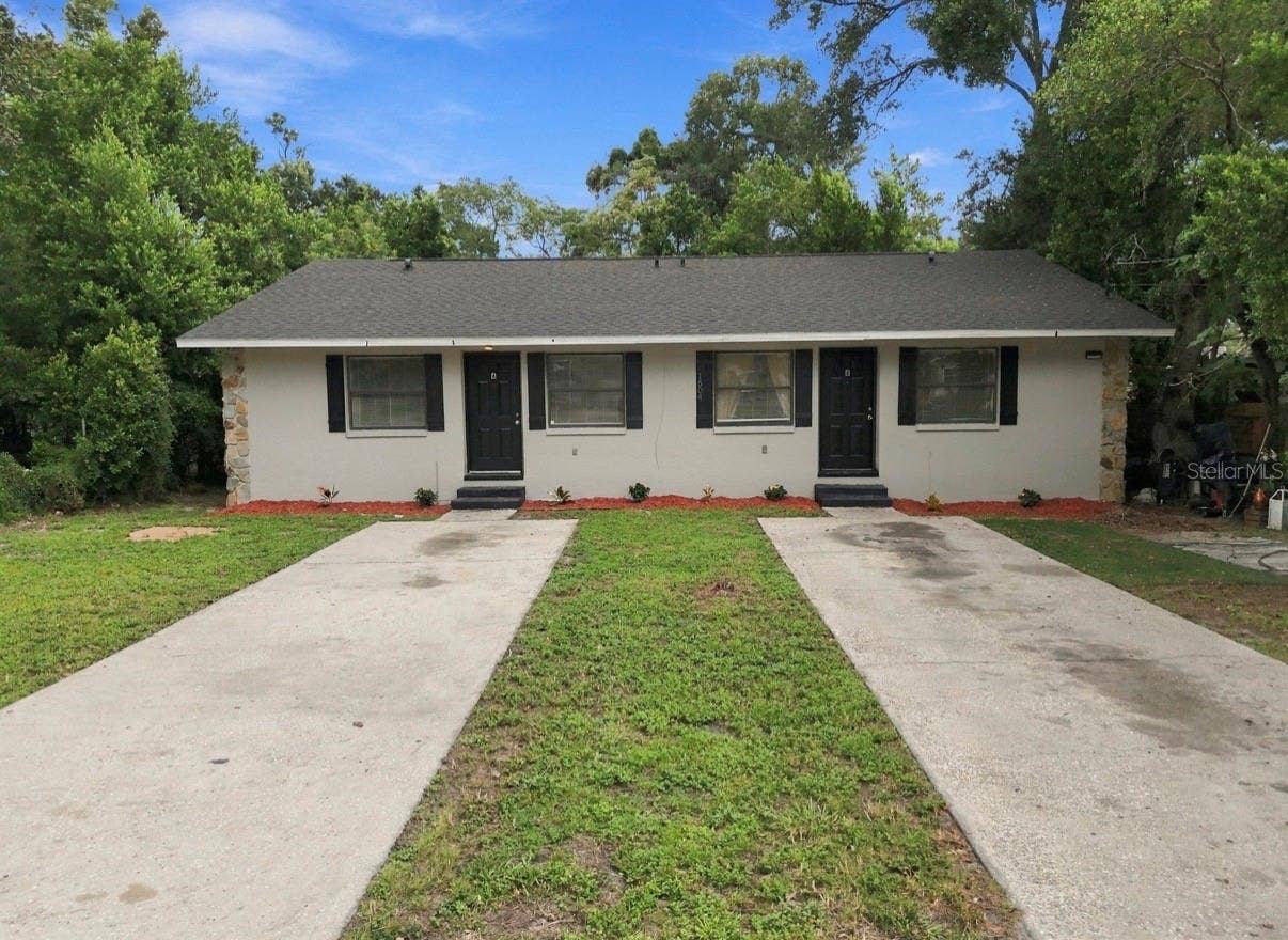 1504 E POINSETTIA AVENUE, Tampa, FL 33612