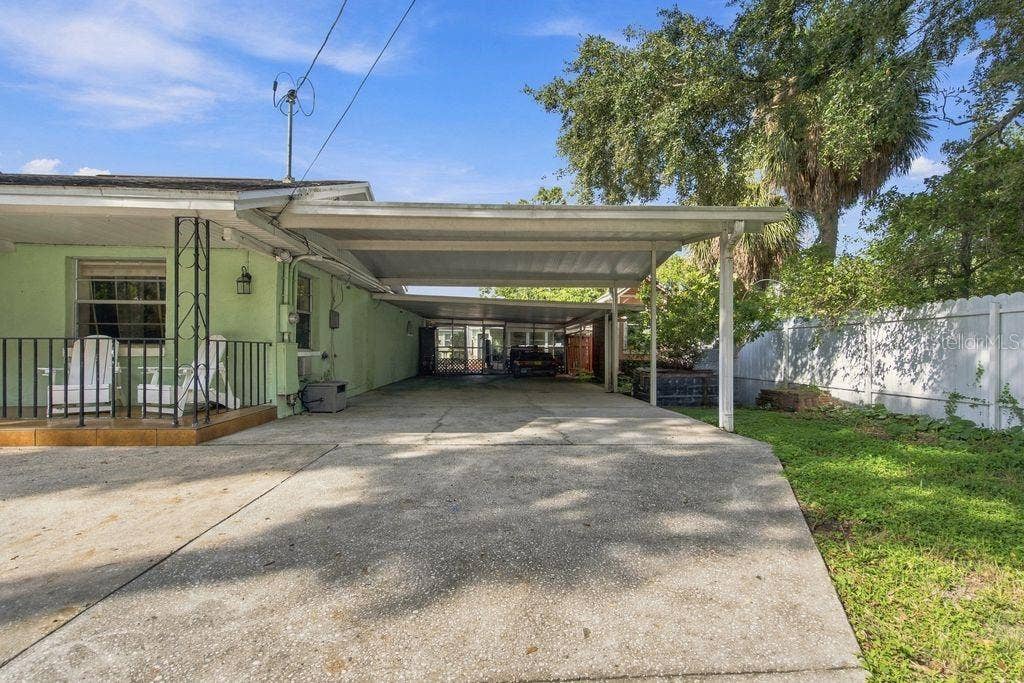 3909 W POWHATAN AVENUE, Tampa, FL 33614 3909 W POWHATAN AVENUE, Tampa, FL 33614