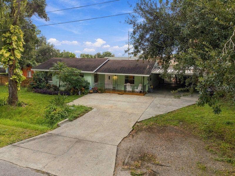 3909 W POWHATAN AVENUE, Tampa, FL 33614 3909 W POWHATAN AVENUE, Tampa, FL 33614
