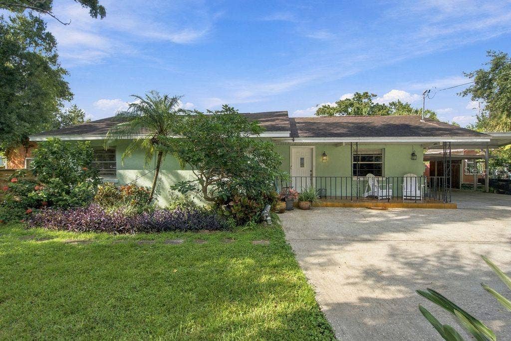 3909 W POWHATAN AVENUE, Tampa, FL 33614 3909 W POWHATAN AVENUE, Tampa, FL 33614