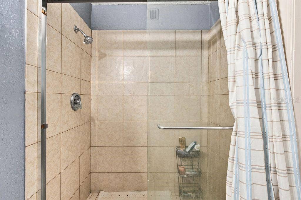 3909 W POWHATAN AVENUE, Tampa, FL 33614 3909 W POWHATAN AVENUE, Tampa, FL 33614