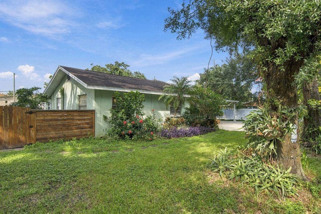 3909 W POWHATAN AVENUE, Tampa, FL 33614 3909 W POWHATAN AVENUE, Tampa, FL 33614