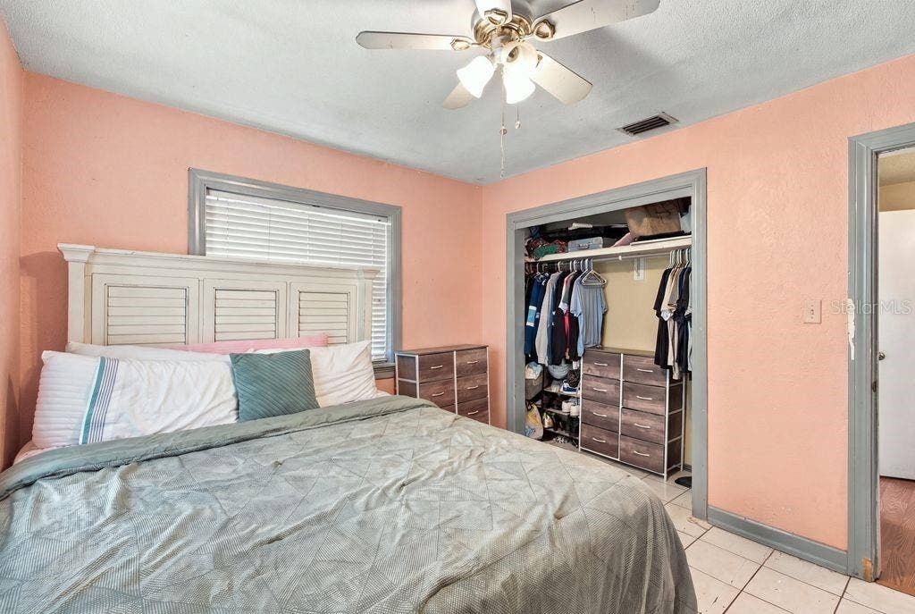 3909 W POWHATAN AVENUE, Tampa, FL 33614 3909 W POWHATAN AVENUE, Tampa, FL 33614