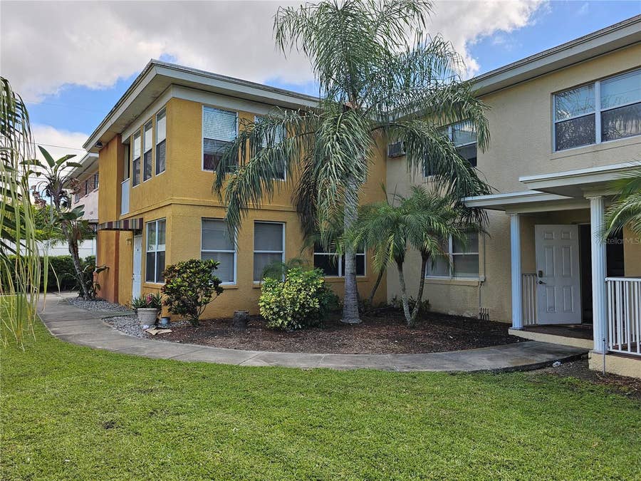Property photo for 1375 DREW STREET, #102, Clearwater, FL