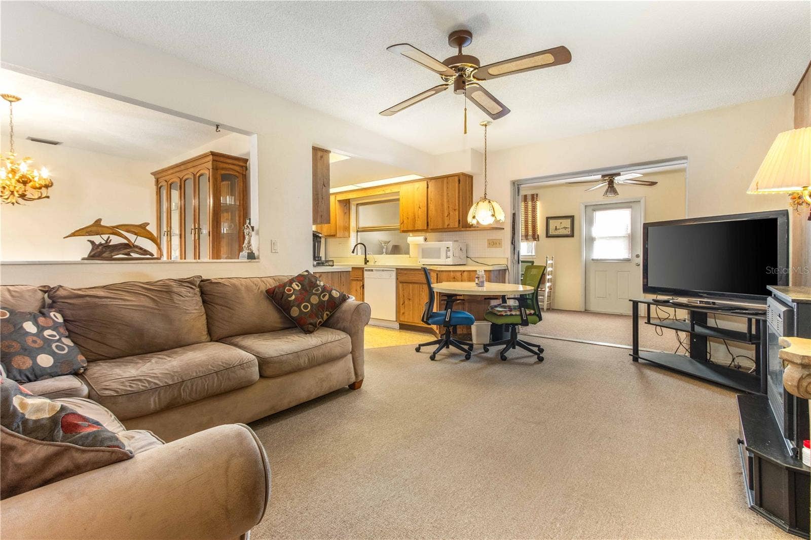 1950 SANDPIPER DRIVE, Palm Harbor, FL 34683 1950 SANDPIPER DRIVE, Palm Harbor, FL 34683