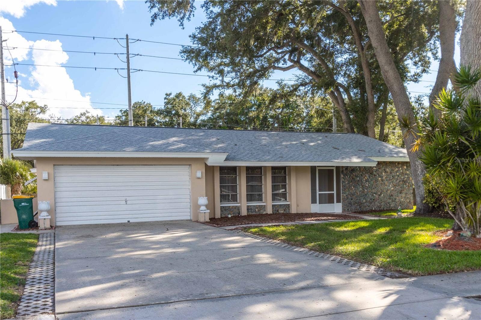 1950 SANDPIPER DRIVE, Palm Harbor, FL 34683 1950 SANDPIPER DRIVE, Palm Harbor, FL 34683