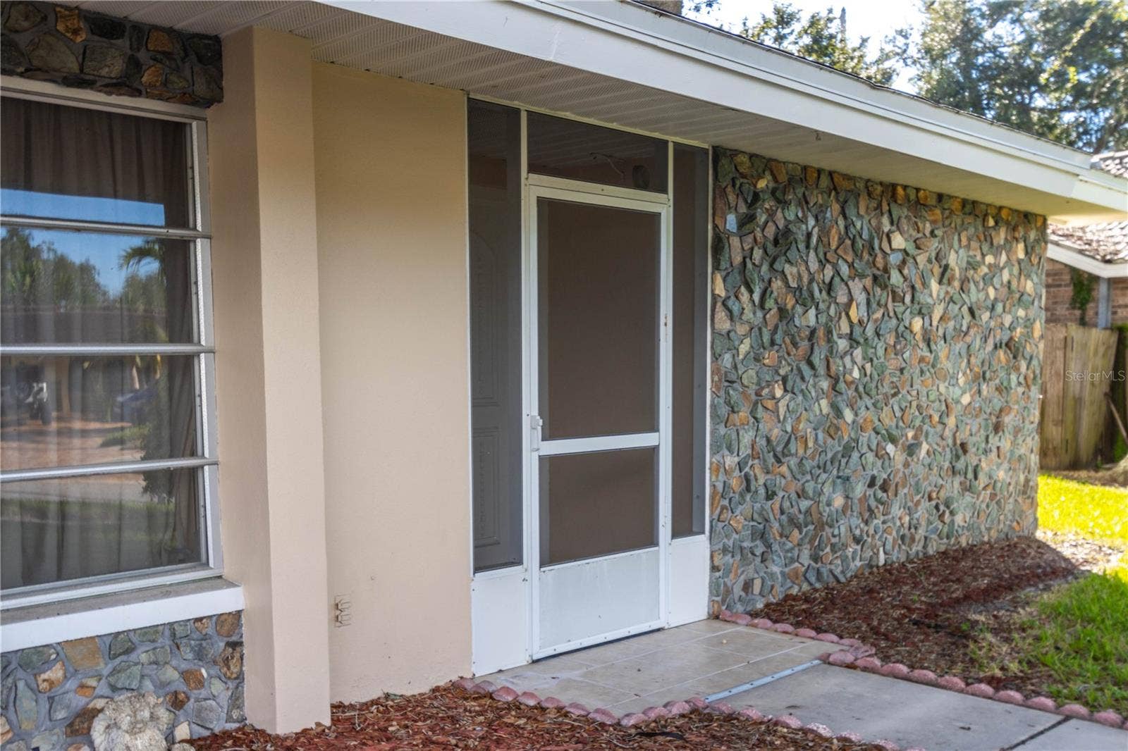 1950 SANDPIPER DRIVE, Palm Harbor, FL 34683 1950 SANDPIPER DRIVE, Palm Harbor, FL 34683