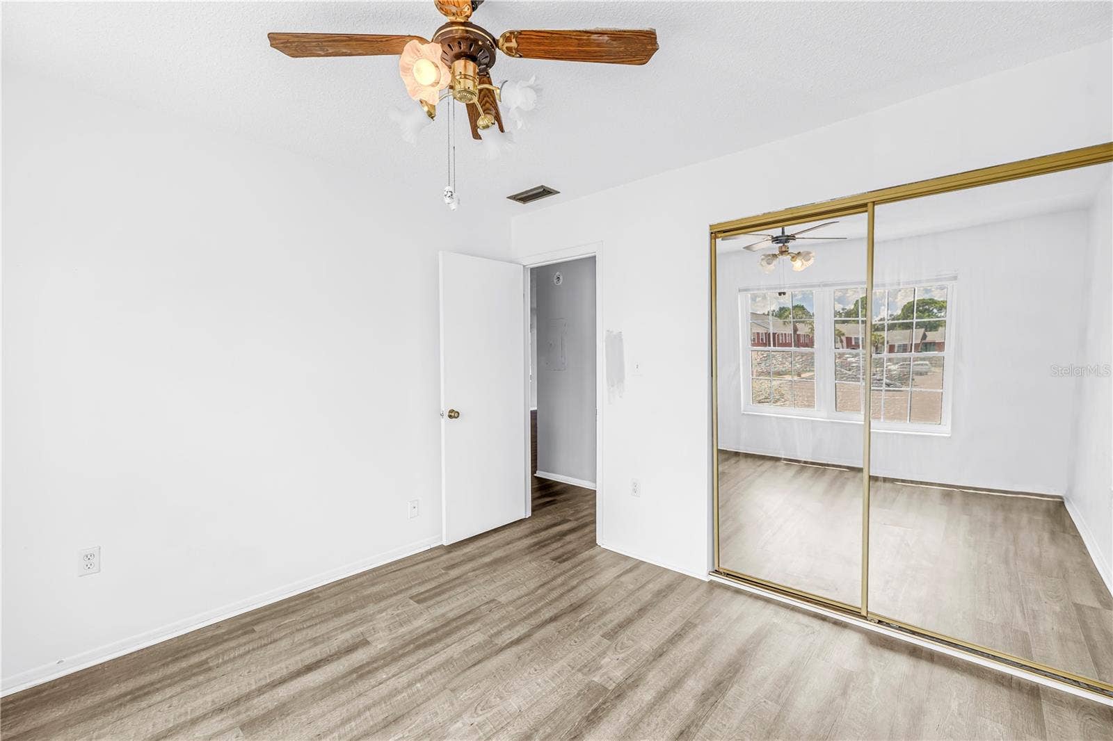8218 11TH STREET N, #D, St Petersburg, FL 33702 8218 11TH STREET N, #D, St Petersburg, FL 33702