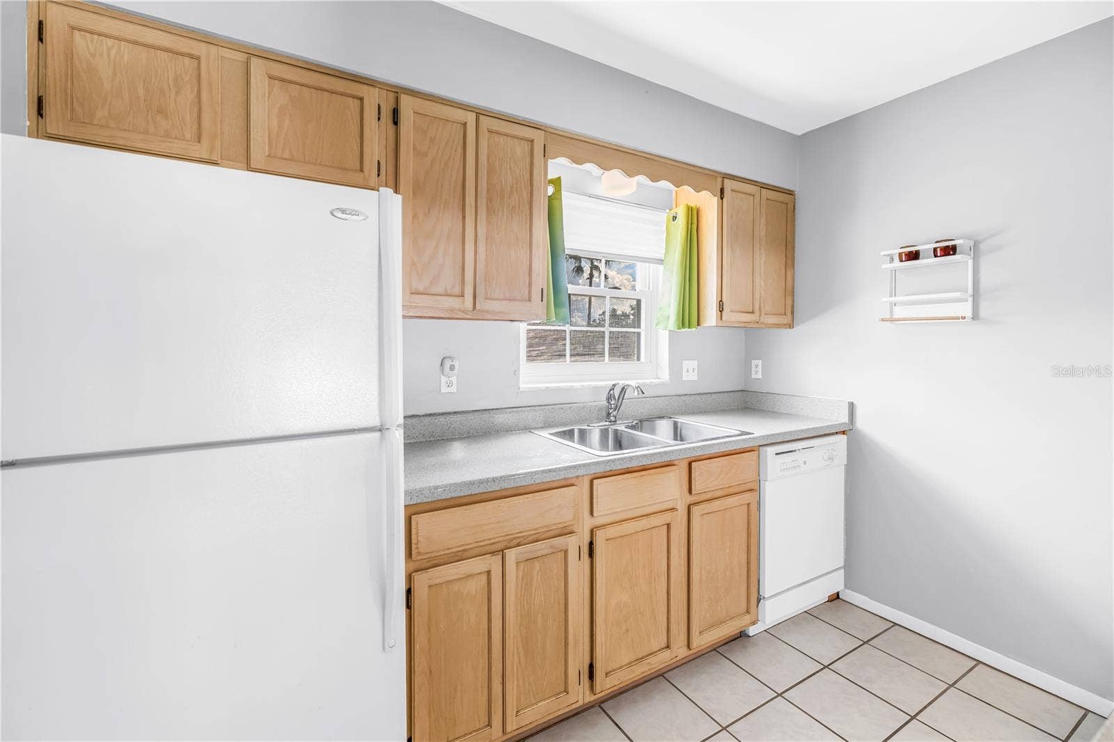 8218 11TH STREET N, #D, St Petersburg, FL 33702 8218 11TH STREET N, #D, St Petersburg, FL 33702