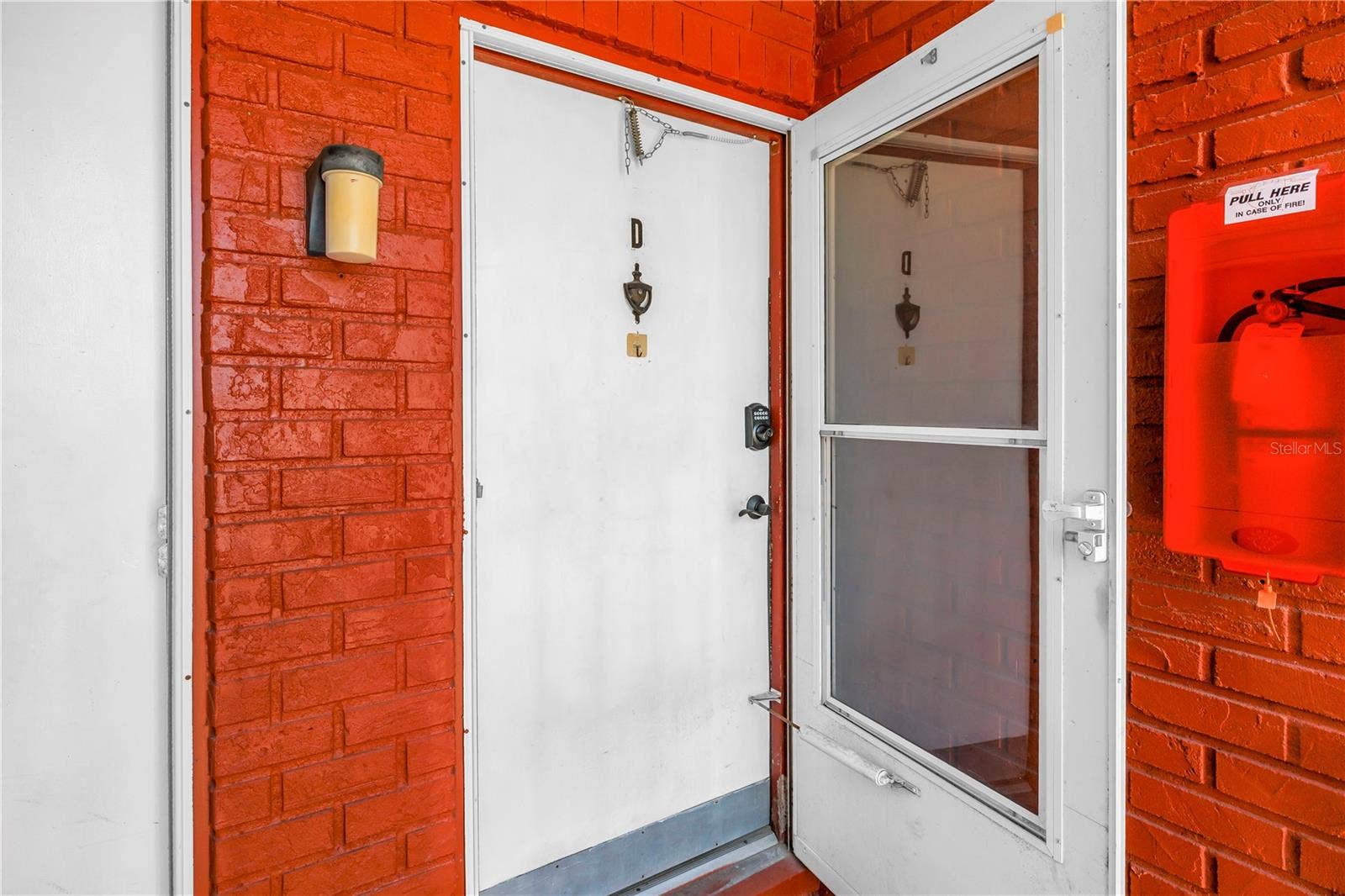 8218 11TH STREET N, #D, St Petersburg, FL 33702 8218 11TH STREET N, #D, St Petersburg, FL 33702