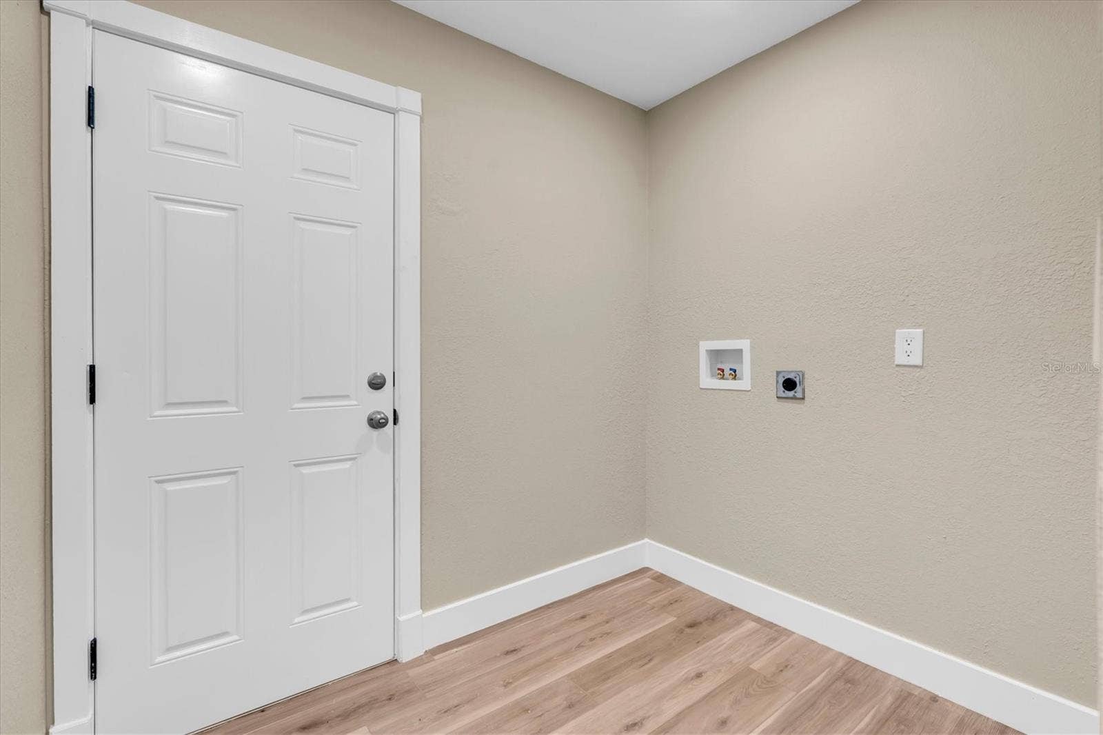 10531 MEADOW HILL DRIVE, Port Richey, FL 34668 10531 MEADOW HILL DRIVE, Port Richey, FL 34668