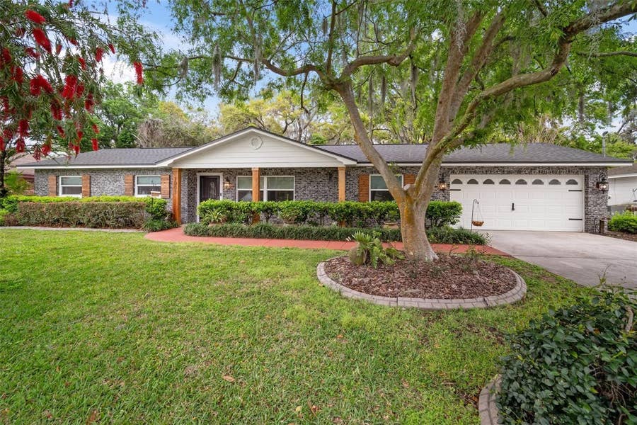Property photo for 1003 MANDALAY DRIVE, Brandon, FL