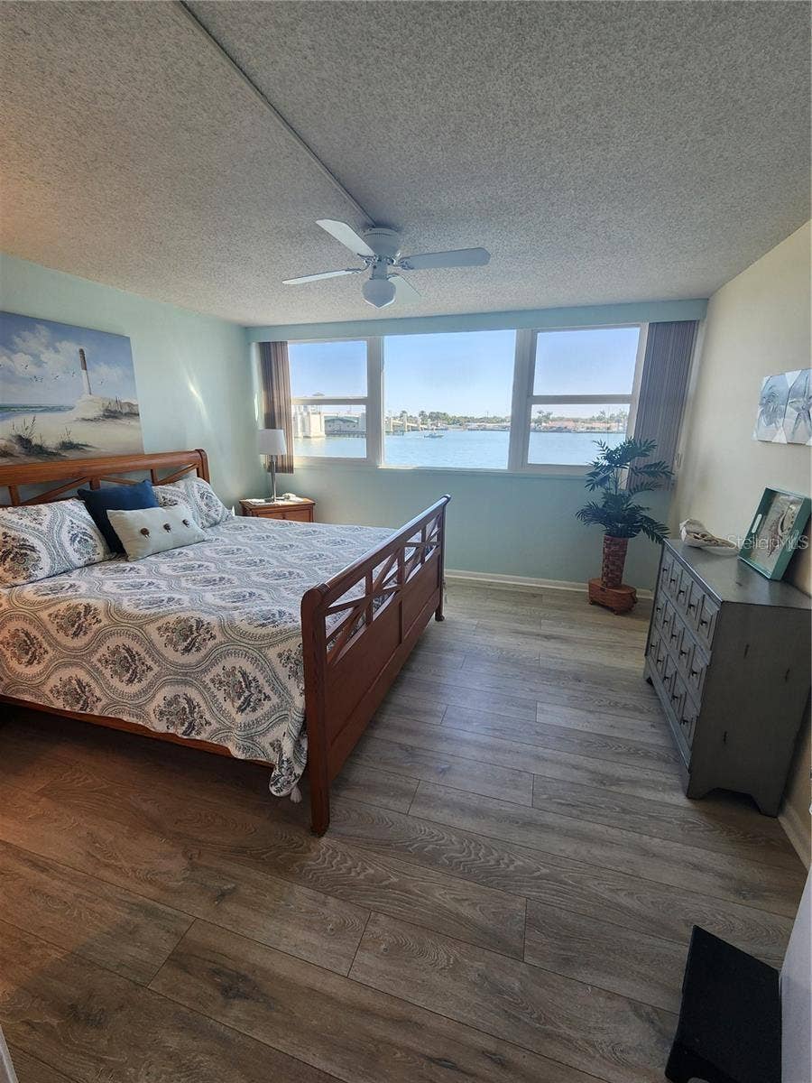 500 TREASURE ISLAND CAUSEWAY, #211, Treasure Island, FL 33706 500 TREASURE ISLAND CAUSEWAY, #211, Treasure Island, FL 33706