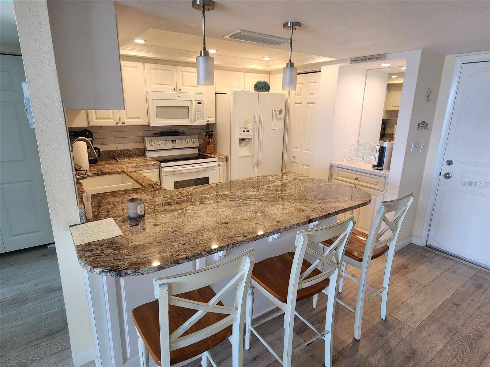 500 TREASURE ISLAND CAUSEWAY, #211, Treasure Island, FL 33706 500 TREASURE ISLAND CAUSEWAY, #211, Treasure Island, FL 33706