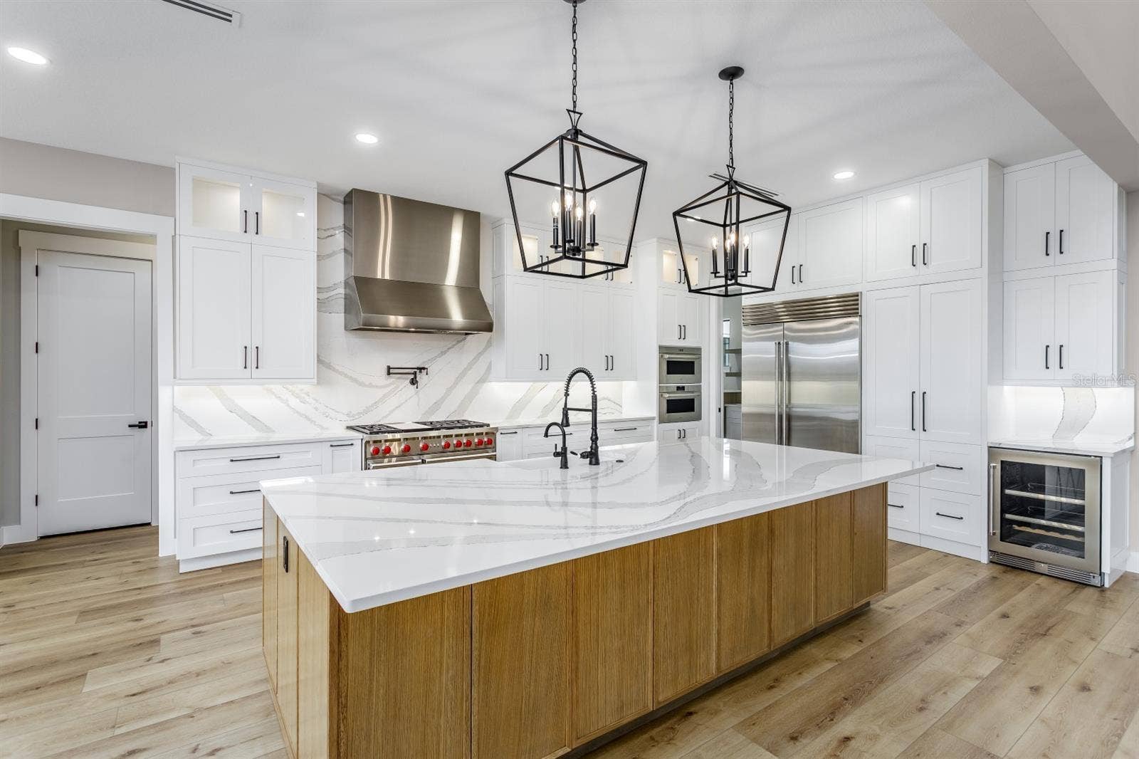 10630 COUNTY ROAD S, Lithia, FL 33547 10630 COUNTY ROAD S, Lithia, FL 33547