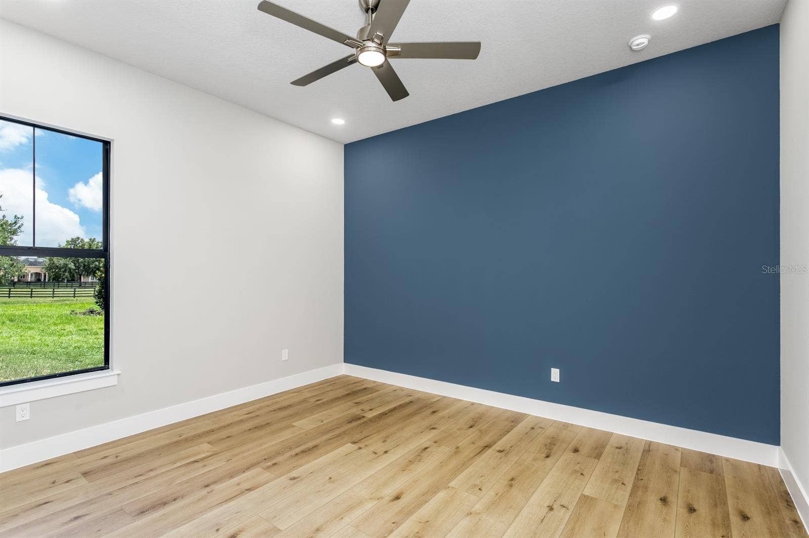 10630 COUNTY ROAD S, Lithia, FL 33547 10630 COUNTY ROAD S, Lithia, FL 33547