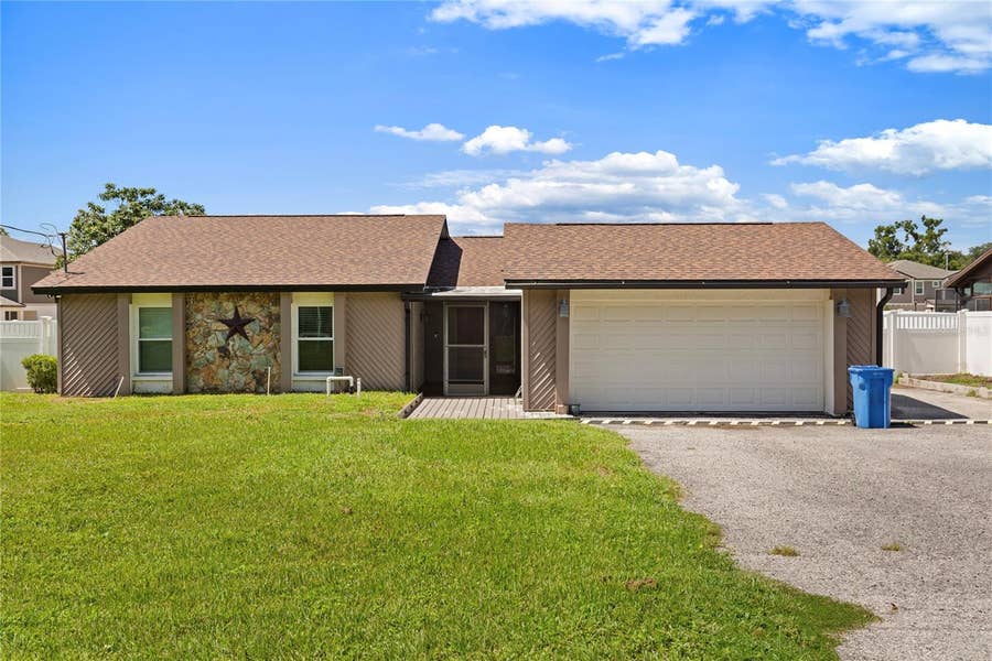 Property photo for 1105 LENNA AVENUE, Seffner, FL