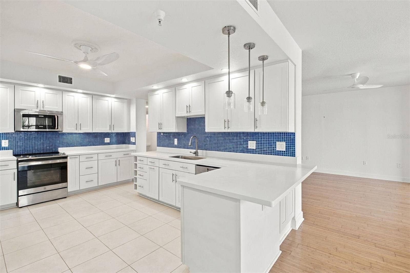 4993 BACOPA LANE S, #304, St Petersburg, FL 33715 Kitchen