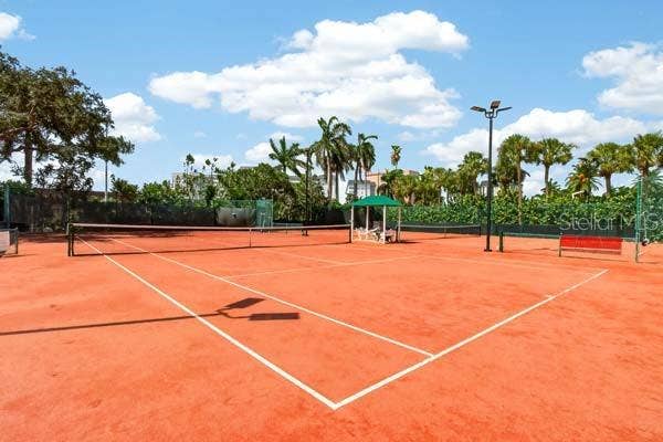 4993 BACOPA LANE S, #304, St Petersburg, FL 33715 Community tennis court