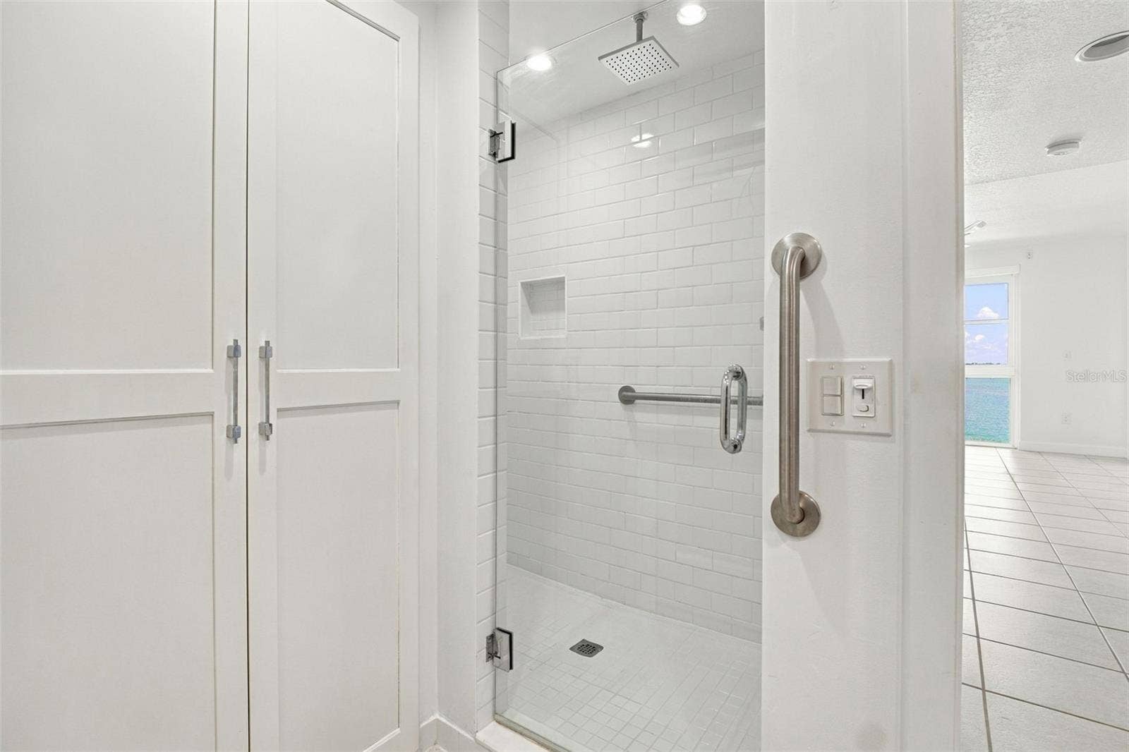 4993 BACOPA LANE S, #304, St Petersburg, FL 33715 Primary Bathroom