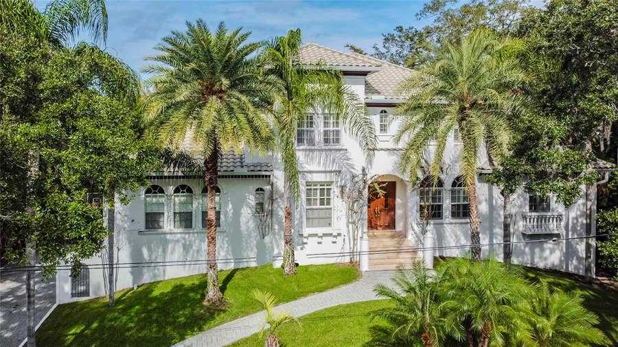 Property photo for 2507 W GARDNER COURT, Tampa, FL