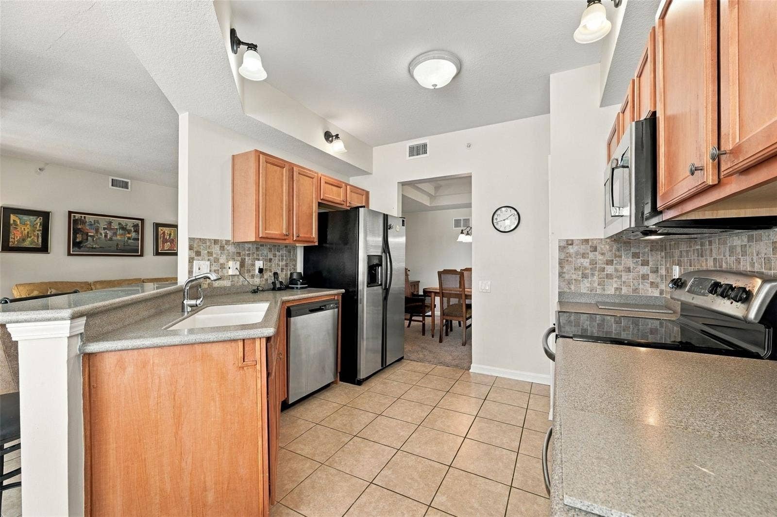 802 LANTERN WAY, #101, Clearwater, FL 33765 802 LANTERN WAY, #101, Clearwater, FL 33765