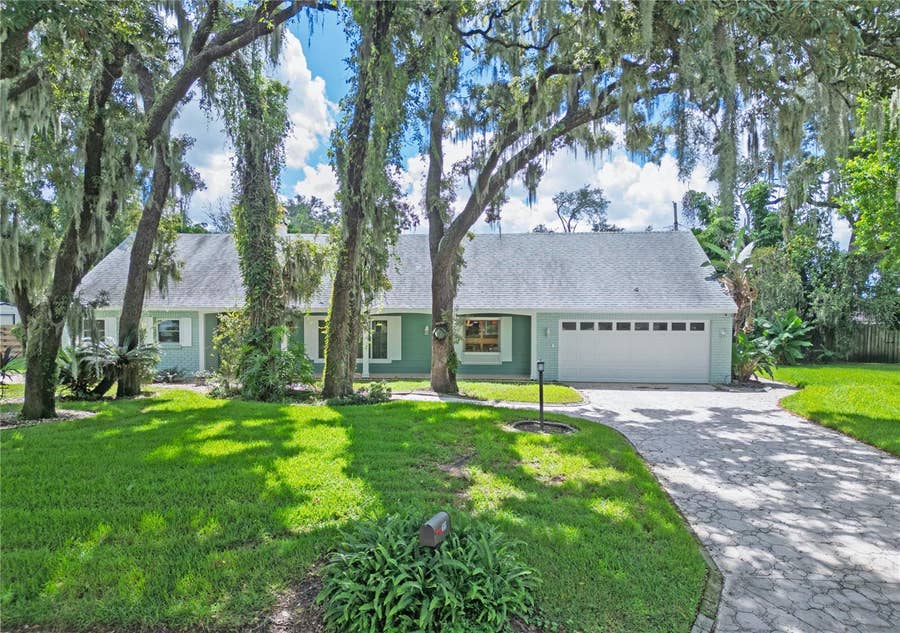 Property photo for 615 VALLE VISTA DRIVE, Brandon, FL