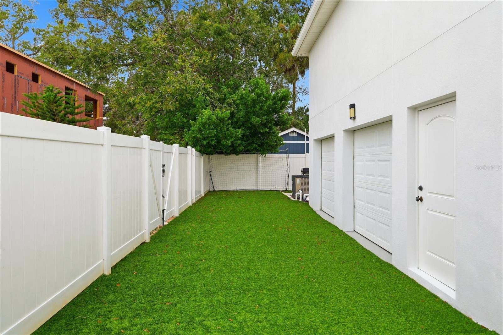 906 W PENINSULAR STREET, Tampa, FL 33603 906 W PENINSULAR STREET, Tampa, FL 33603