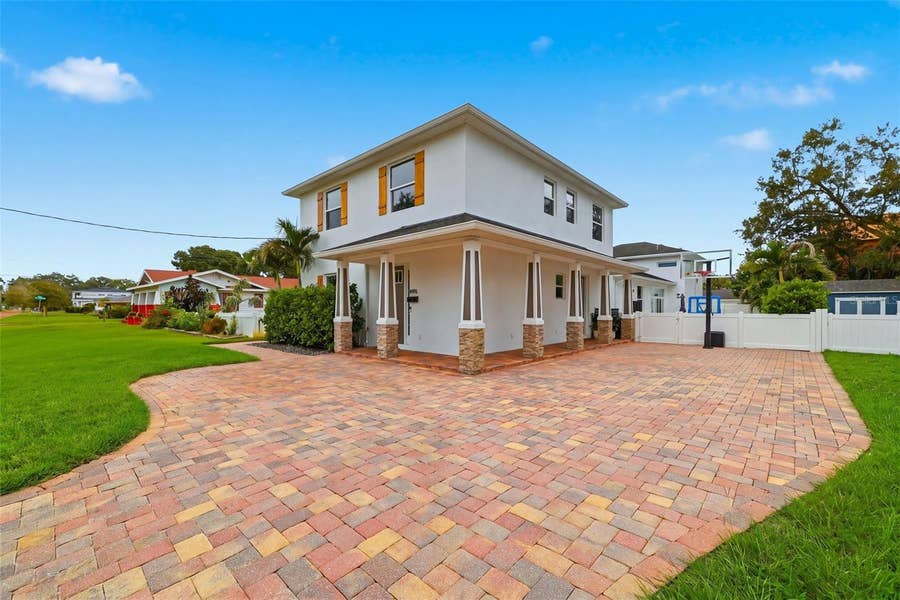 Property photo for 906 W PENINSULAR STREET, Tampa, FL