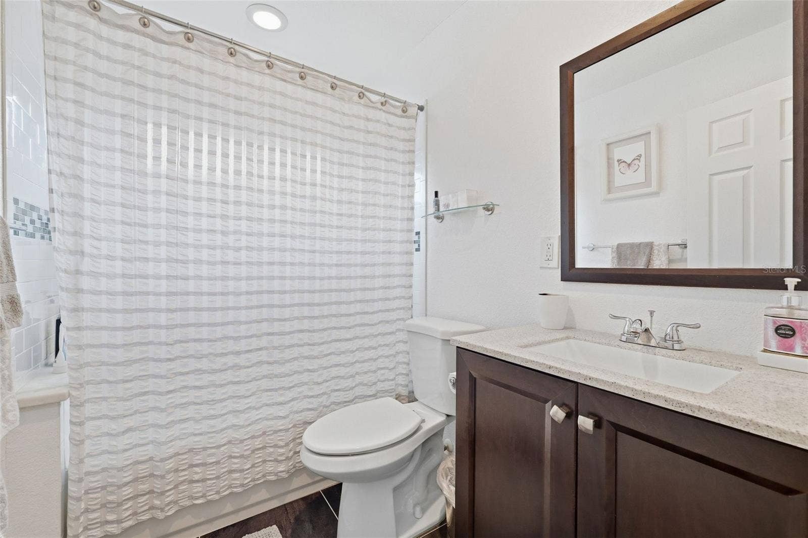 906 W PENINSULAR STREET, Tampa, FL 33603 906 W PENINSULAR STREET, Tampa, FL 33603
