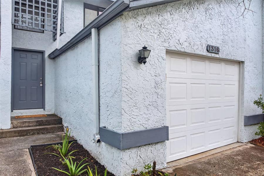 Property photo for 1316 MOUNTAINVIEW, Tampa, FL