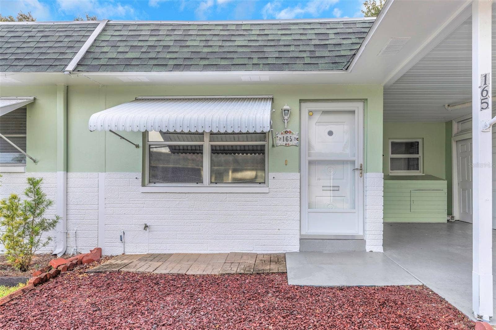 165 SKY LOCH DRIVE E, Dunedin, FL 34698 165 SKY LOCH DRIVE E, Dunedin, FL 34698