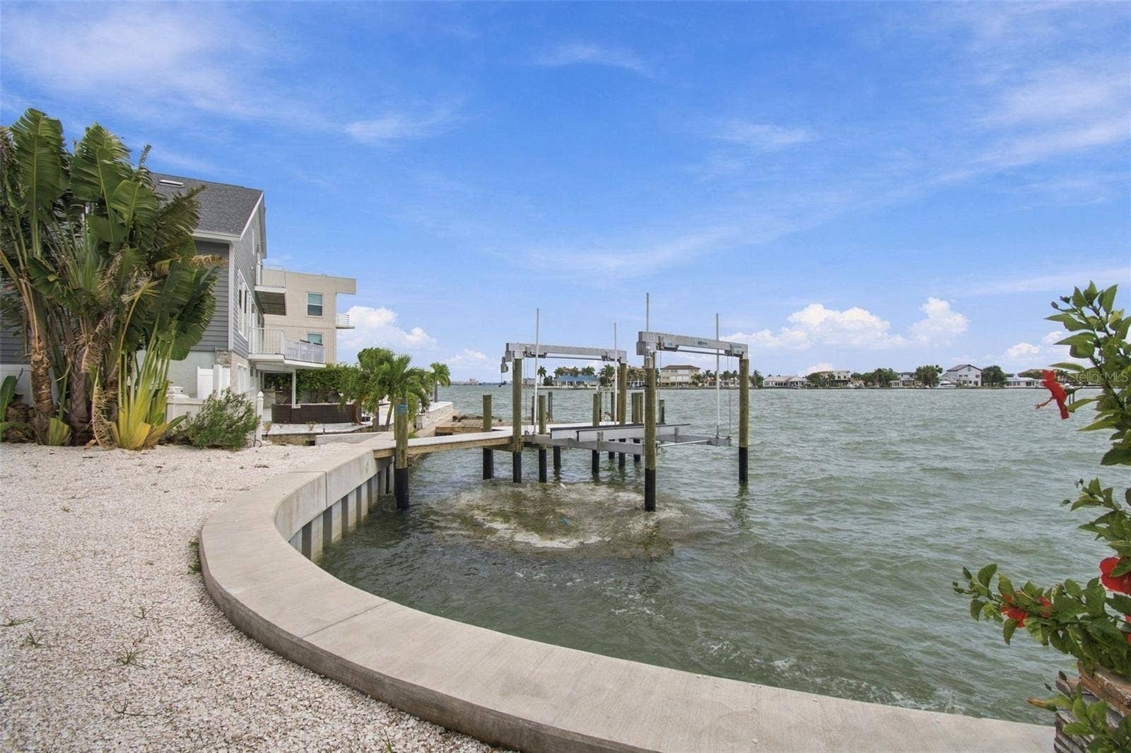 930 59TH AVENUE, St Pete Beach, FL 33706 930 59TH AVENUE, St Pete Beach, FL 33706