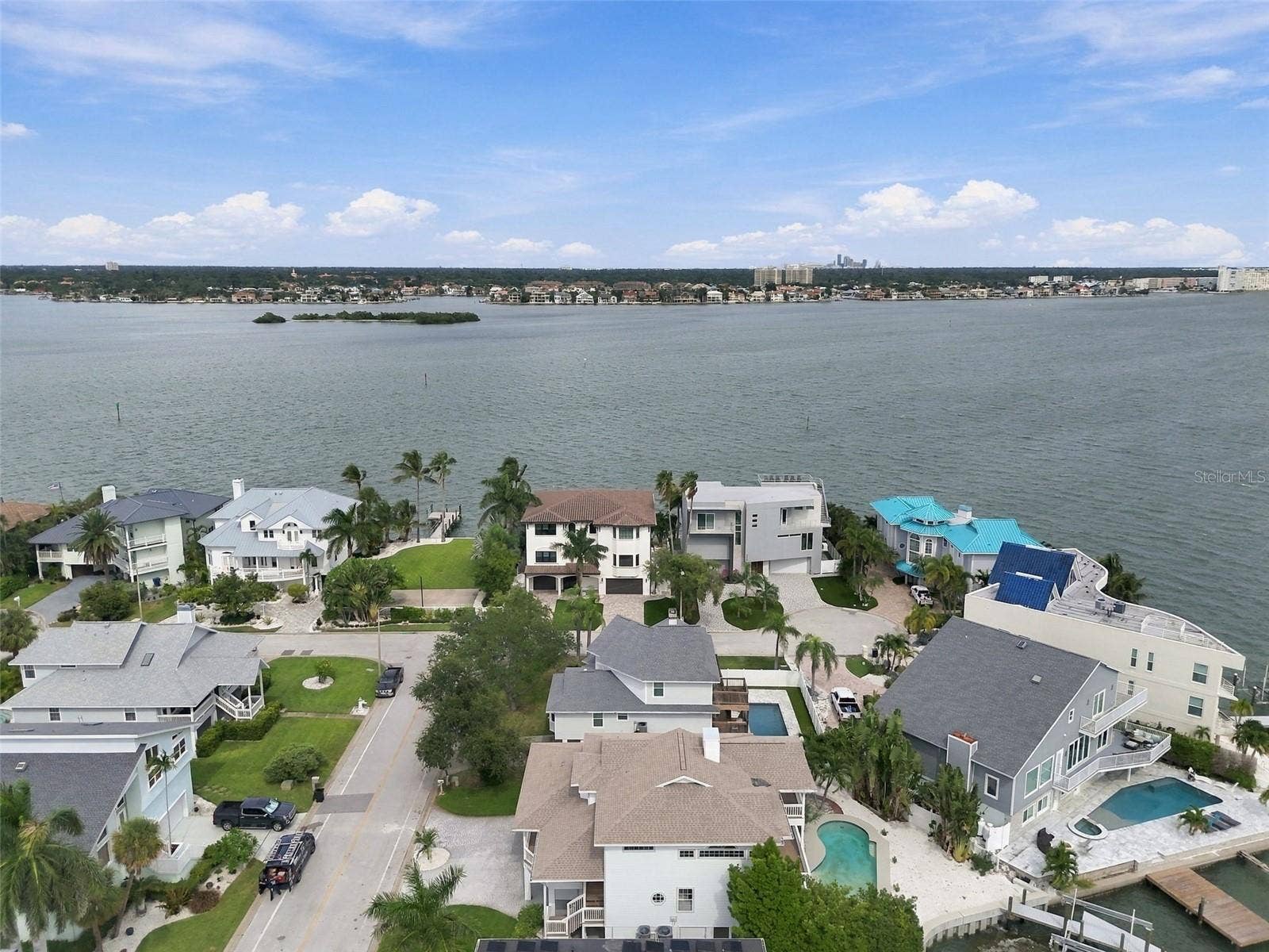 930 59TH AVENUE, St Pete Beach, FL 33706 930 59TH AVENUE, St Pete Beach, FL 33706