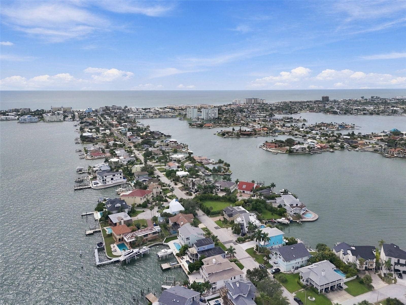 930 59TH AVENUE, St Pete Beach, FL 33706 930 59TH AVENUE, St Pete Beach, FL 33706