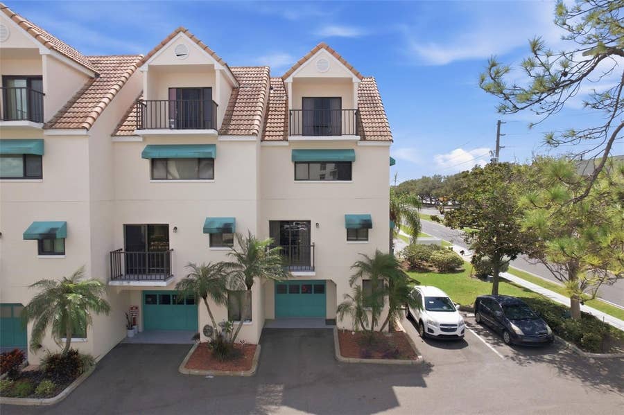 Property photo for 325 ISLAND WAY, #101, Clearwater Beach, FL