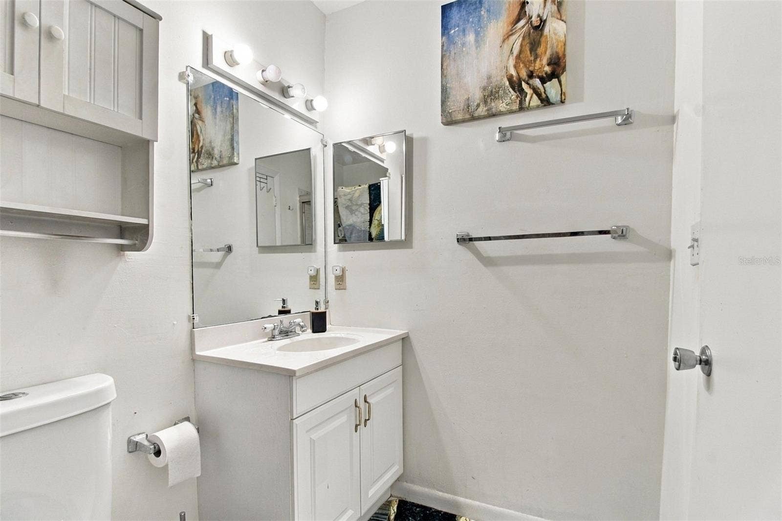 6346 NEWTOWN CIRCLE, #46B4, Tampa, FL 33615 6346 NEWTOWN CIRCLE, #46B4, Tampa, FL 33615