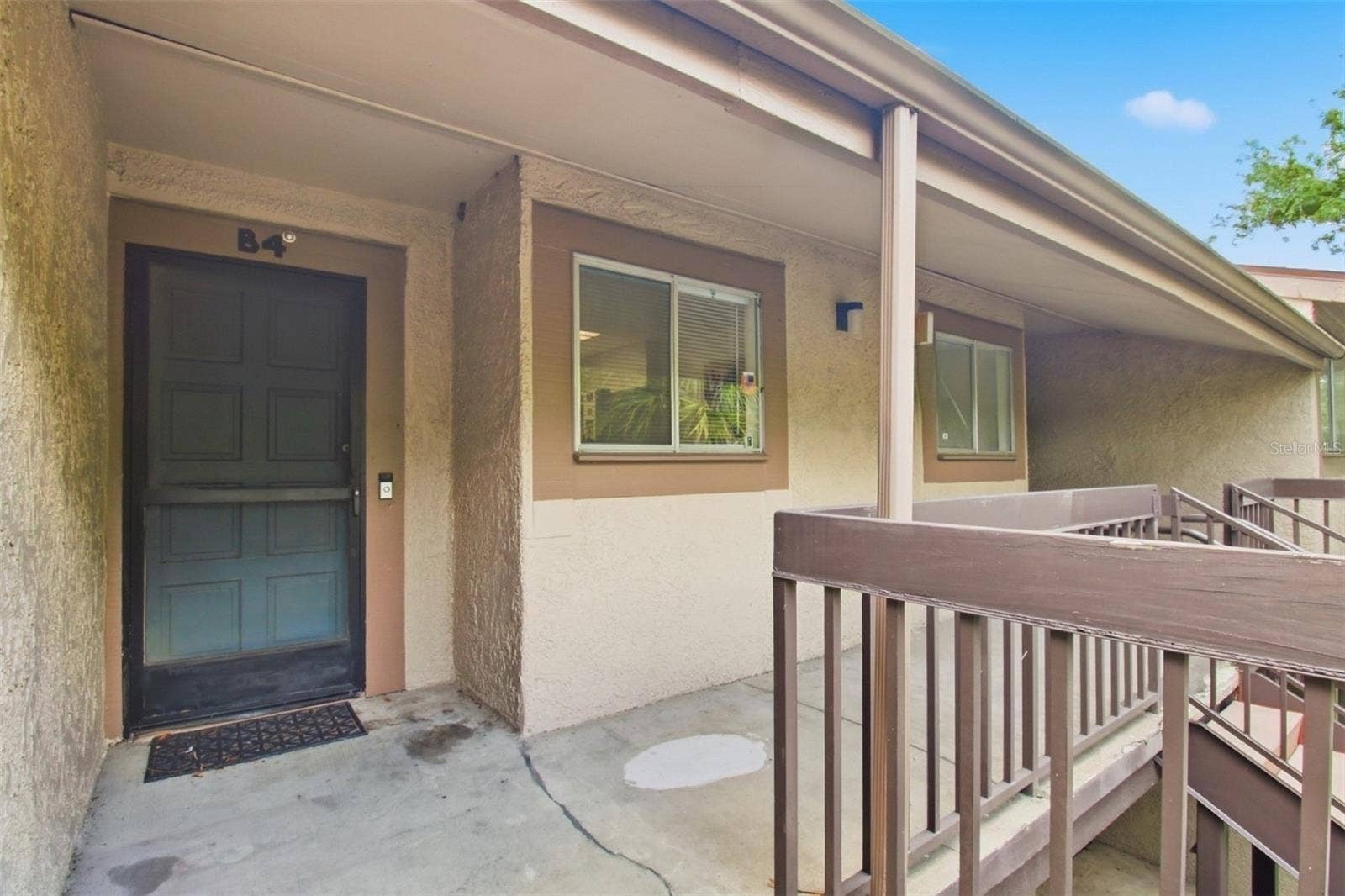 6346 NEWTOWN CIRCLE, #46B4, Tampa, FL 33615 6346 NEWTOWN CIRCLE, #46B4, Tampa, FL 33615