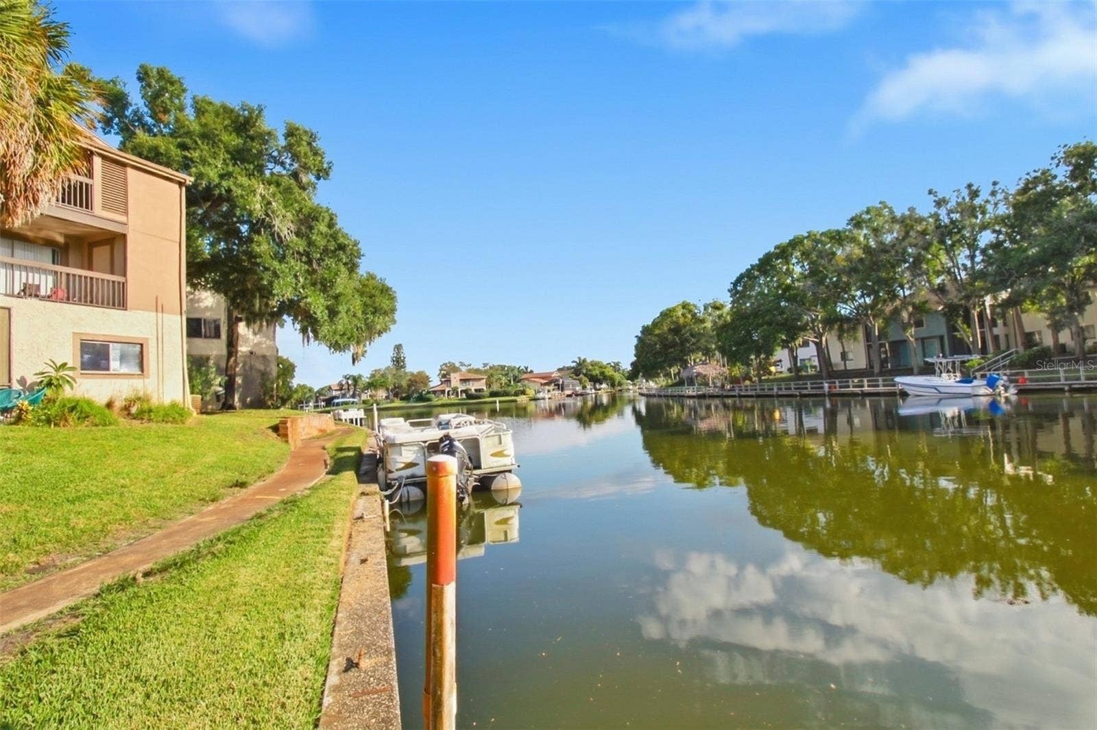 6346 NEWTOWN CIRCLE, #46B4, Tampa, FL 33615 6346 NEWTOWN CIRCLE, #46B4, Tampa, FL 33615