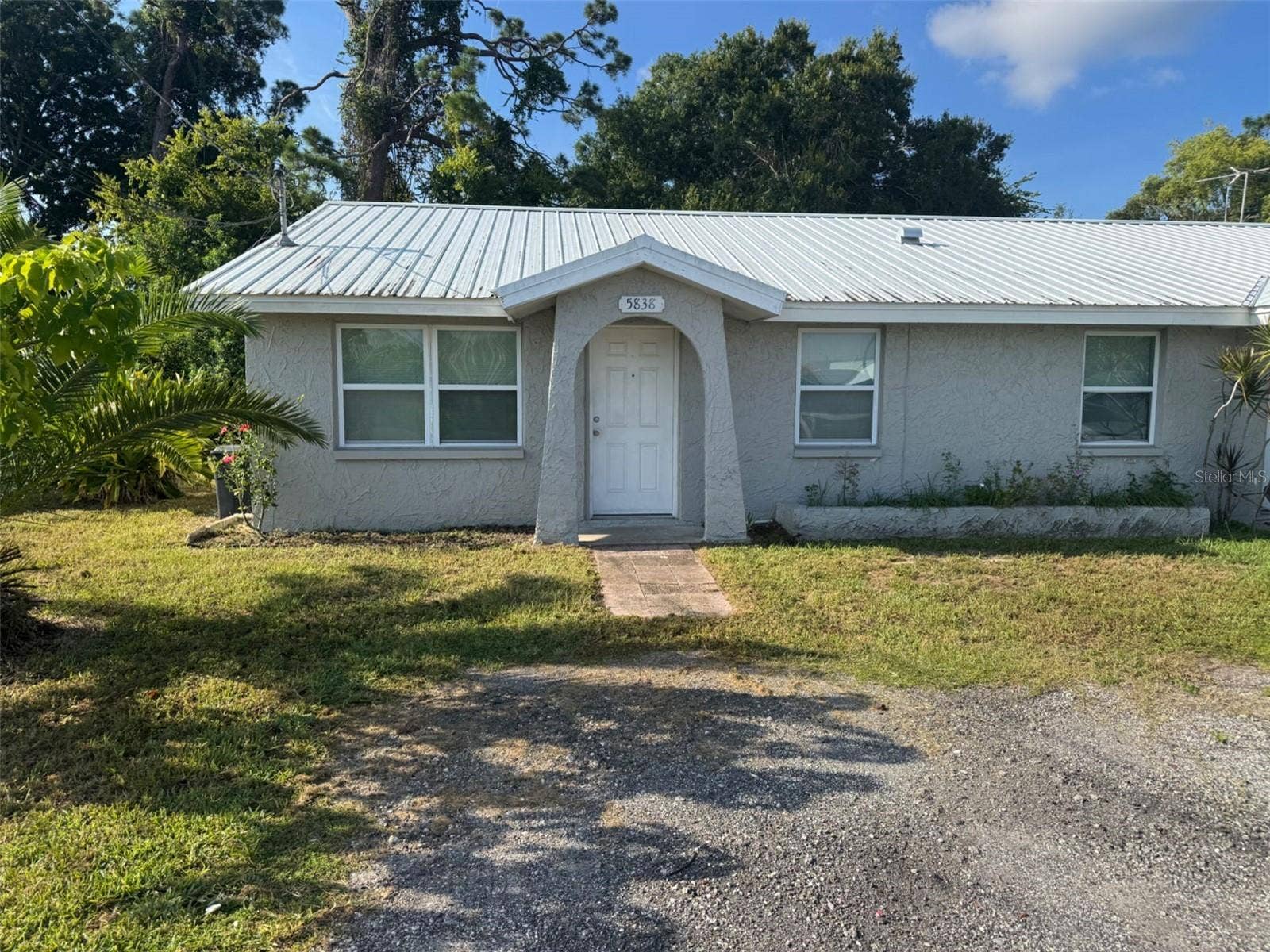 5838 SIESTA LANE, Port Richey, FL 34668 5838 SIESTA LANE, Port Richey, FL 34668