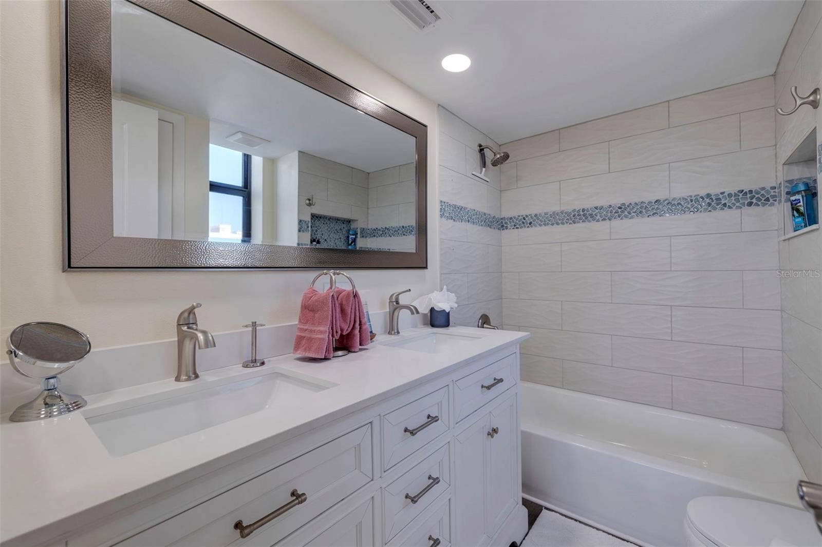 5396 GULF BOULEVARD, #407, St Pete Beach, FL 33706 5396 GULF BOULEVARD, #407, St Pete Beach, FL 33706