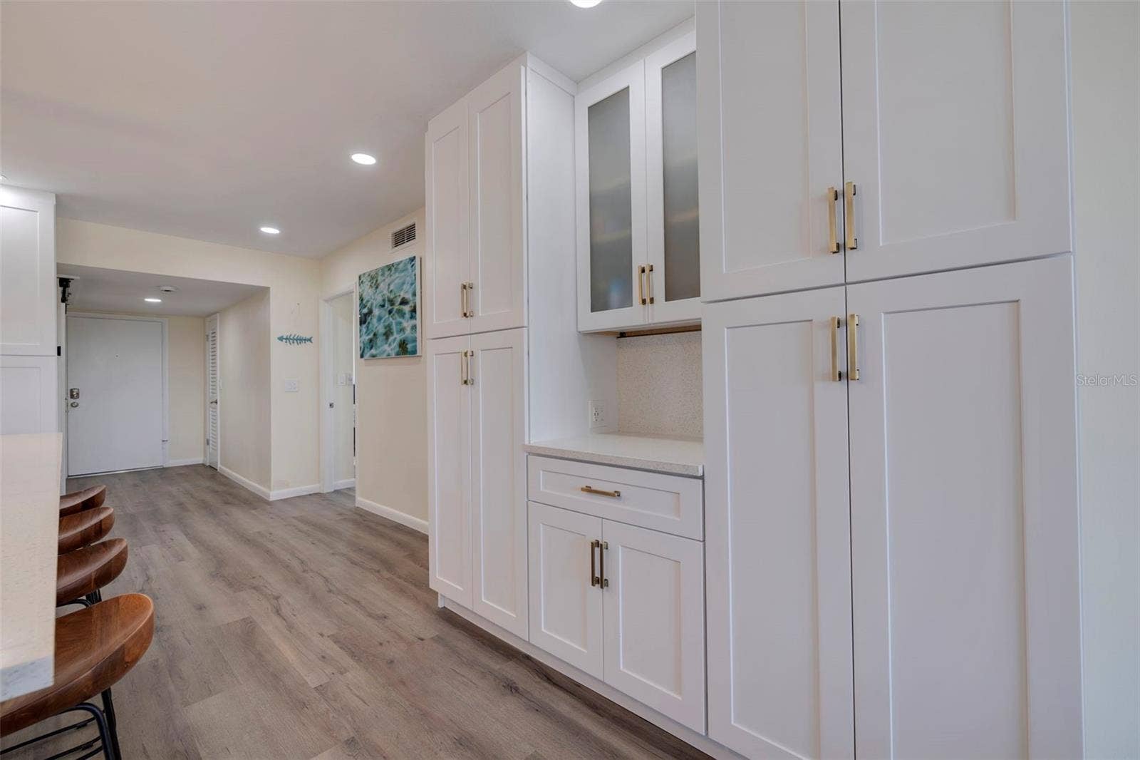 5396 GULF BOULEVARD, #407, St Pete Beach, FL 33706 5396 GULF BOULEVARD, #407, St Pete Beach, FL 33706